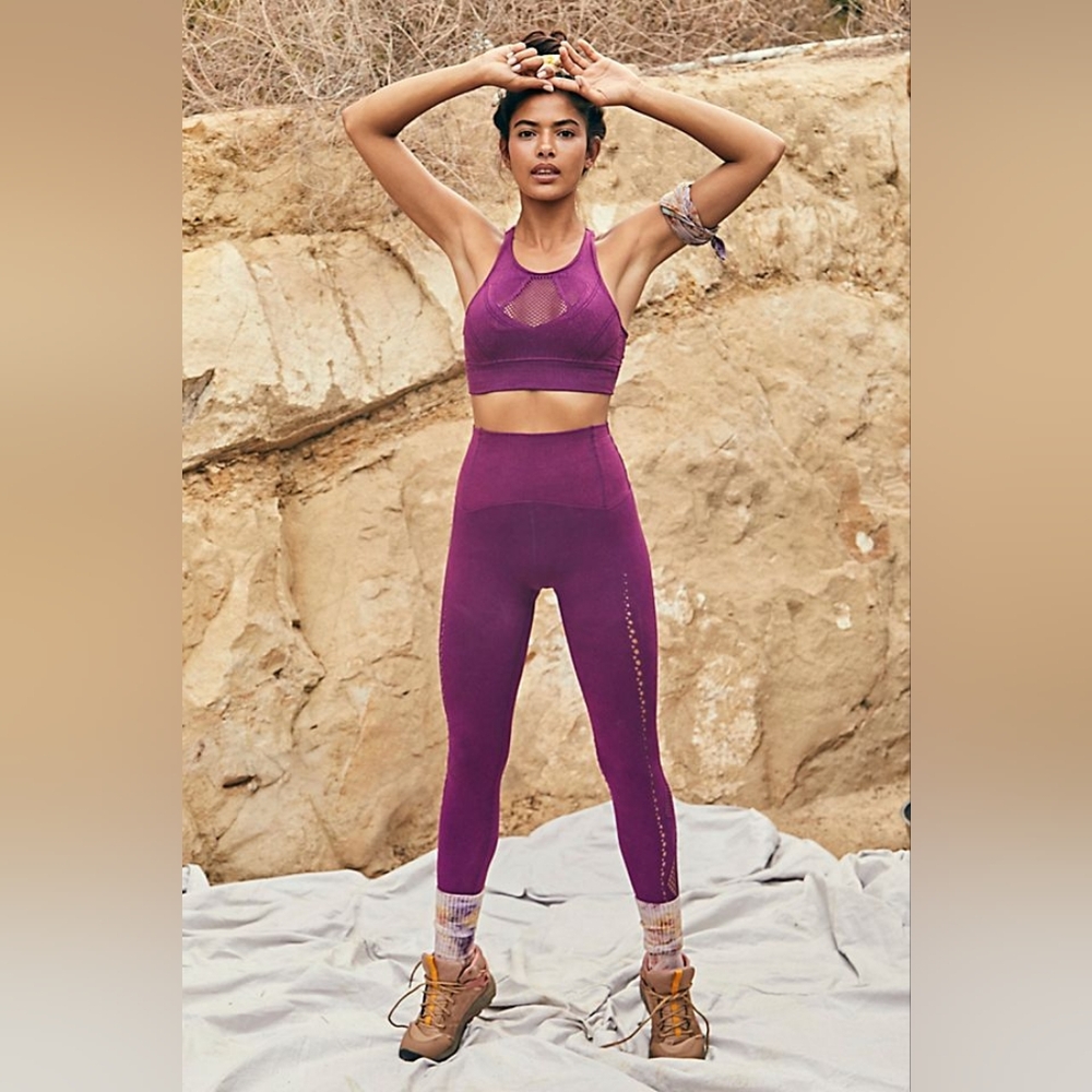 {NWT} ✨️Free People✨️High-Rise 7/8 Length Good Karma Leggings XS